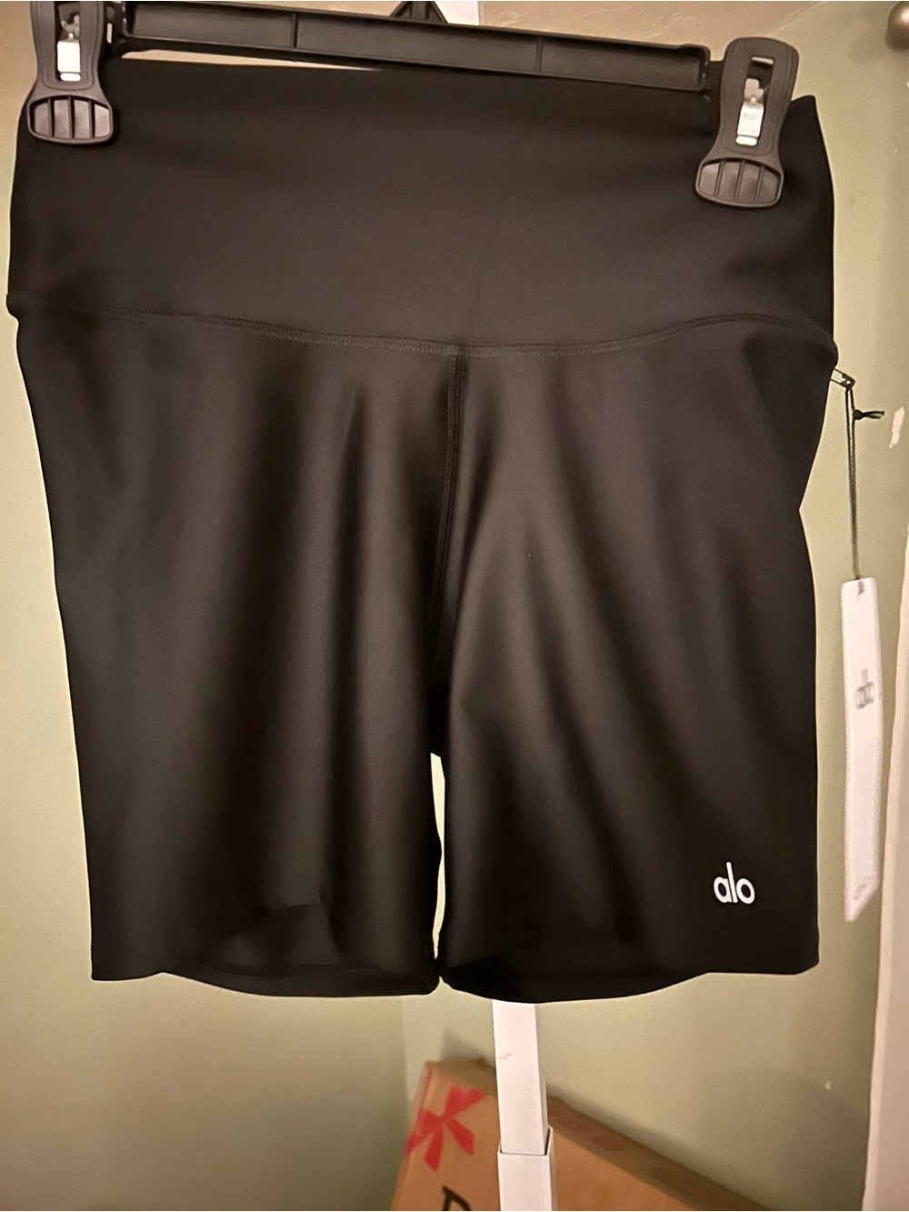 ALO Airlift Energy Shorts in Black